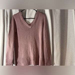 Market & Spruce Dusty Rose V-Neck Sweater